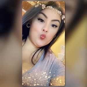 Meet your Posher, Marissa